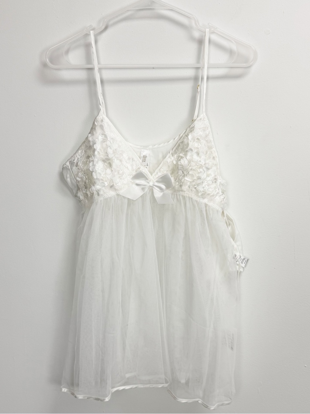 Flora Nikrooz Chemise Womens Medium Ivory Bellflower Babydoll Thong Lingerie NWT